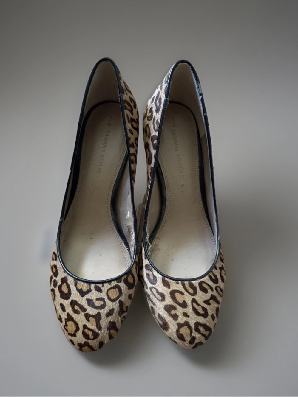 Bananna Republic Calf Hair Animal Print Leopard Pointed toe heels women
